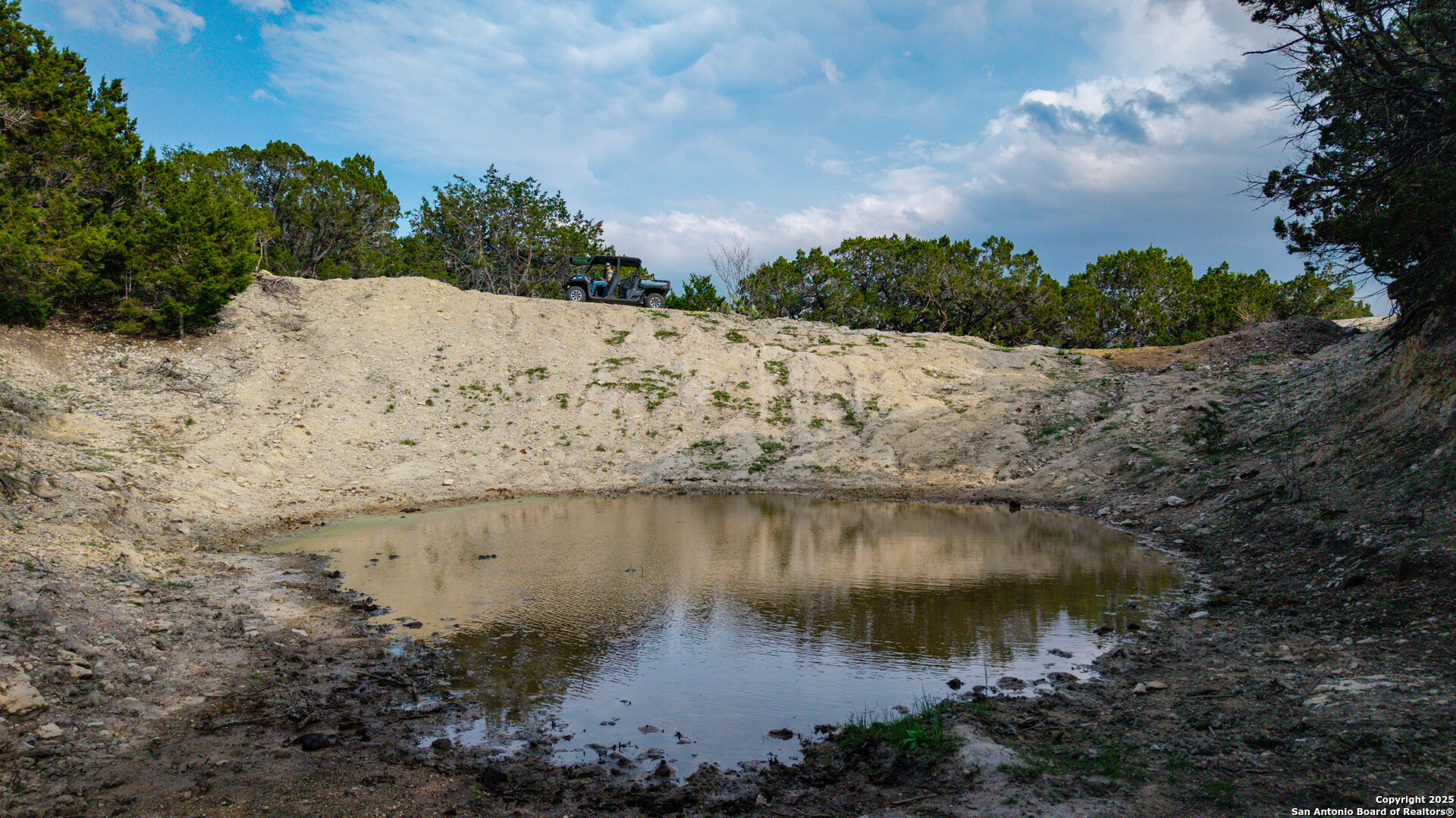 3939 Bear Springs , Pipe Creek, TX, 78063 | 1856708 | Realty Texas LLC
