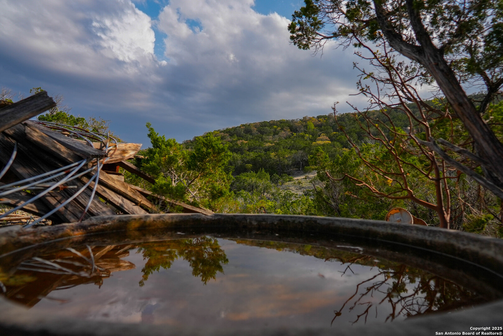3939 Bear Springs , Pipe Creek, TX, 78063 | 1856708 | Realty Texas LLC