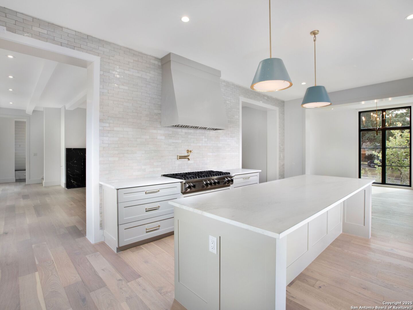 151 Morningside Dr , San Antonio, TX, 78209-4731 | 1856772 | Realty Texas LLC