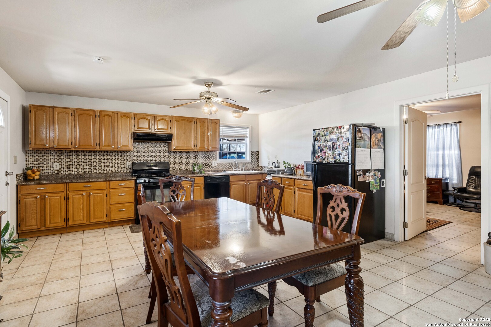 944 County Road 769 , Devine, TX, 78016 | 1857365 | Realty Texas LLC