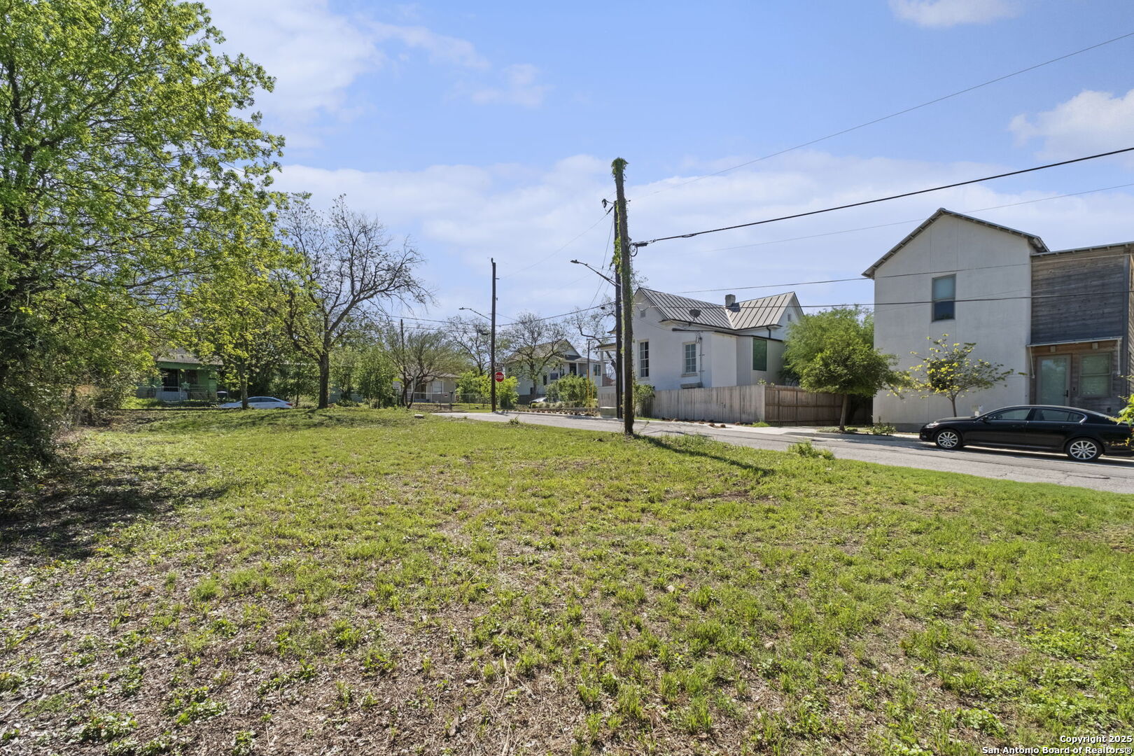 421 N Pine St , San Antonio, TX, 78202 | 1857134 | Realty Texas LLC