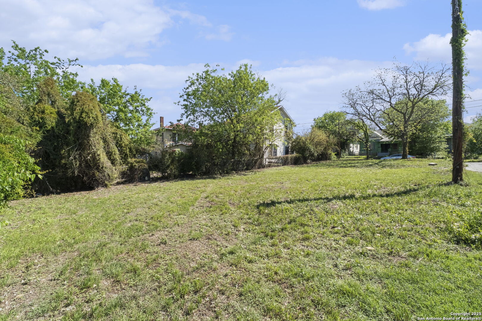 421 N Pine St , San Antonio, TX, 78202 | 1857134 | Realty Texas LLC