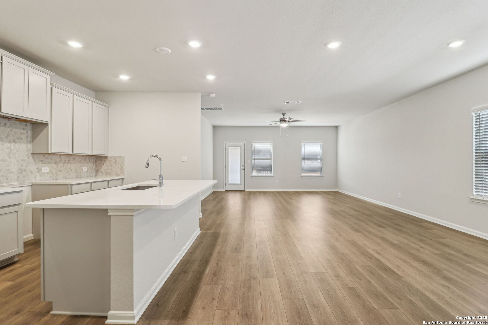 12820 Lantern Tree , San Antonio, TX, 78245 | 1857866 | Realty Texas LLC