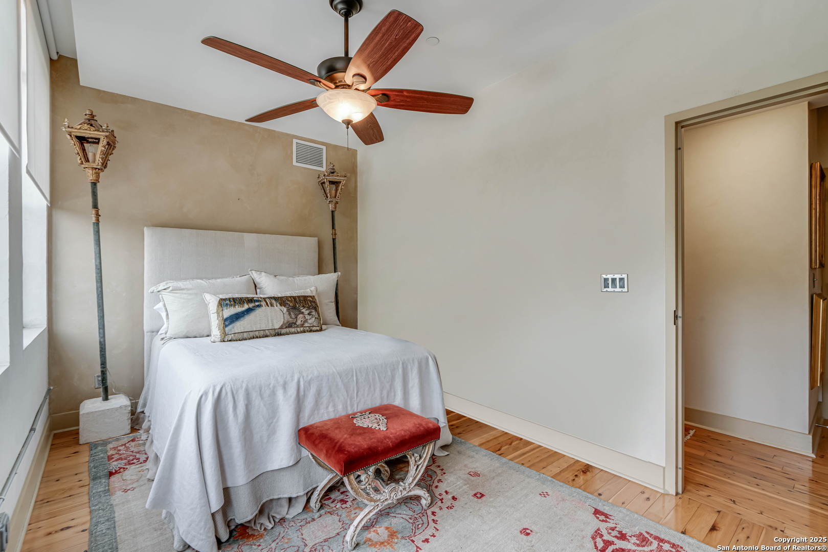114 Camp St 200 , San Antonio, TX, 78204 | 1857778 | Realty Texas LLC