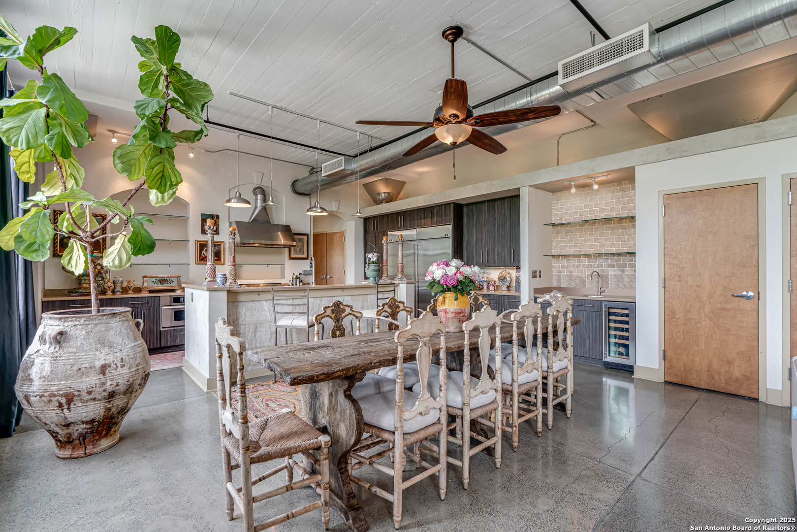 114 Camp St 200 , San Antonio, TX, 78204 | 1857778 | Realty Texas LLC