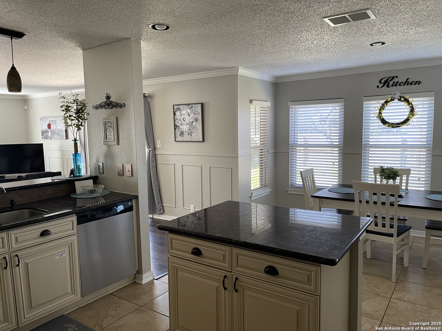 5519 S Park Lk , San Antonio, TX, 78244 | 1857718 | Realty Texas LLC