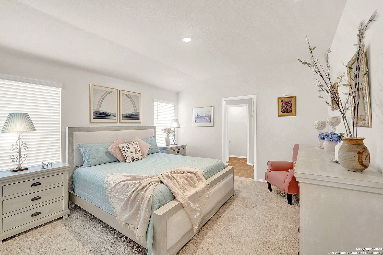 256 Middle Green Loop, FLORESVILL, TX, 78114 | 1857340 | Realty Texas LLC