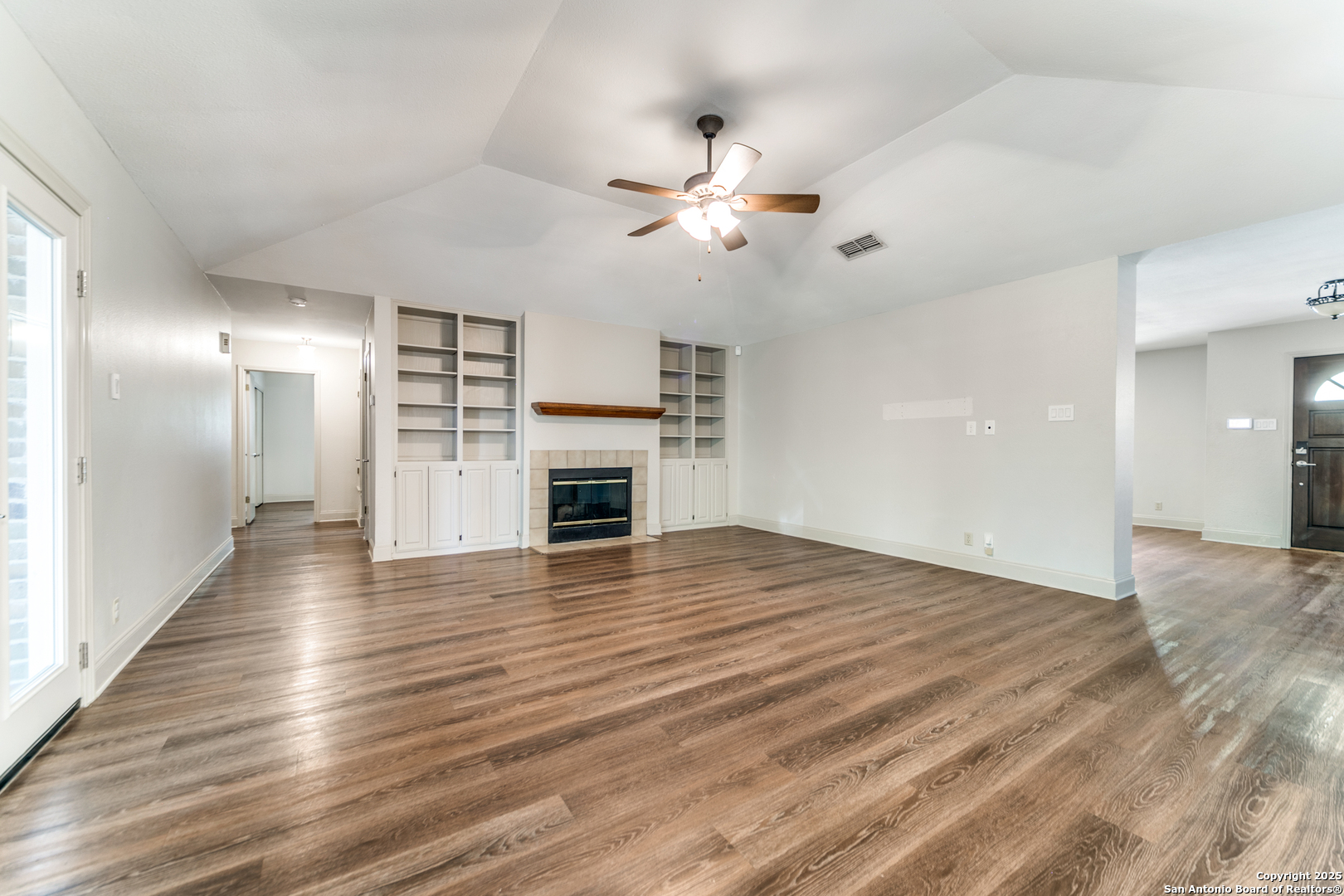14926 Royal Orbit , San Antonio, TX, 78248 | 1857174 | Realty Texas LLC