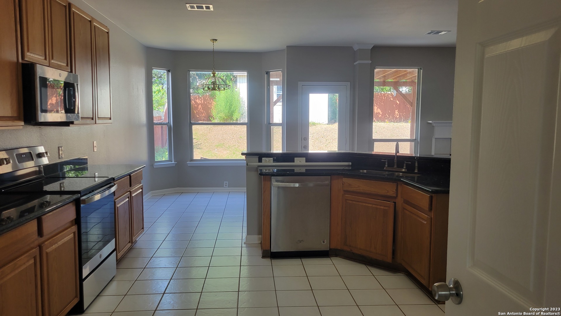 21318 Rio Sabinal , San Antonio, TX, 78259-2683 | 1858005 | Realty Texas LLC