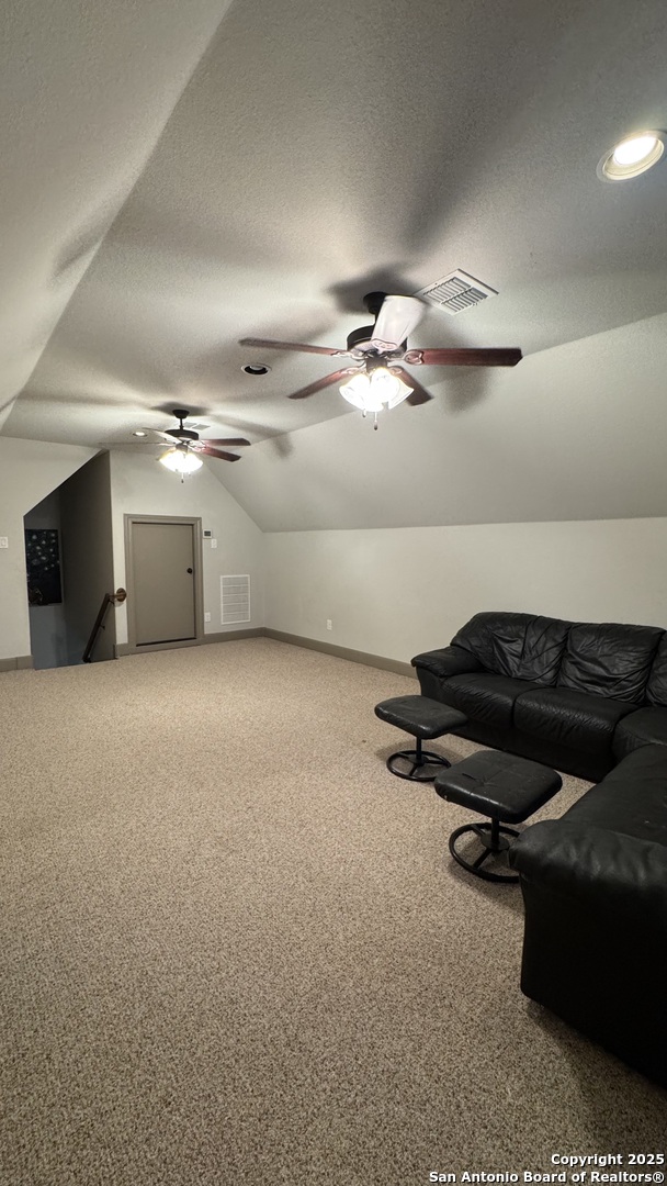 229 Strasbourg St , Castroville, TX, 78009 | 1858563 | Realty Texas LLC