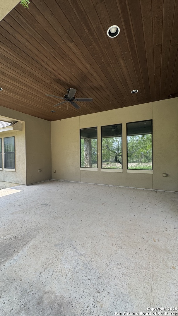 229 Strasbourg St , Castroville, TX, 78009 | 1858563 | Realty Texas LLC