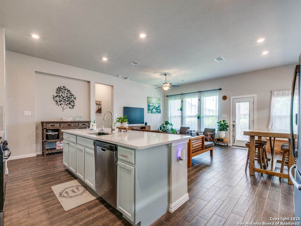 8847 Pinto Cyn , San Antonio, TX, 78254 | 1858448 | Realty Texas LLC