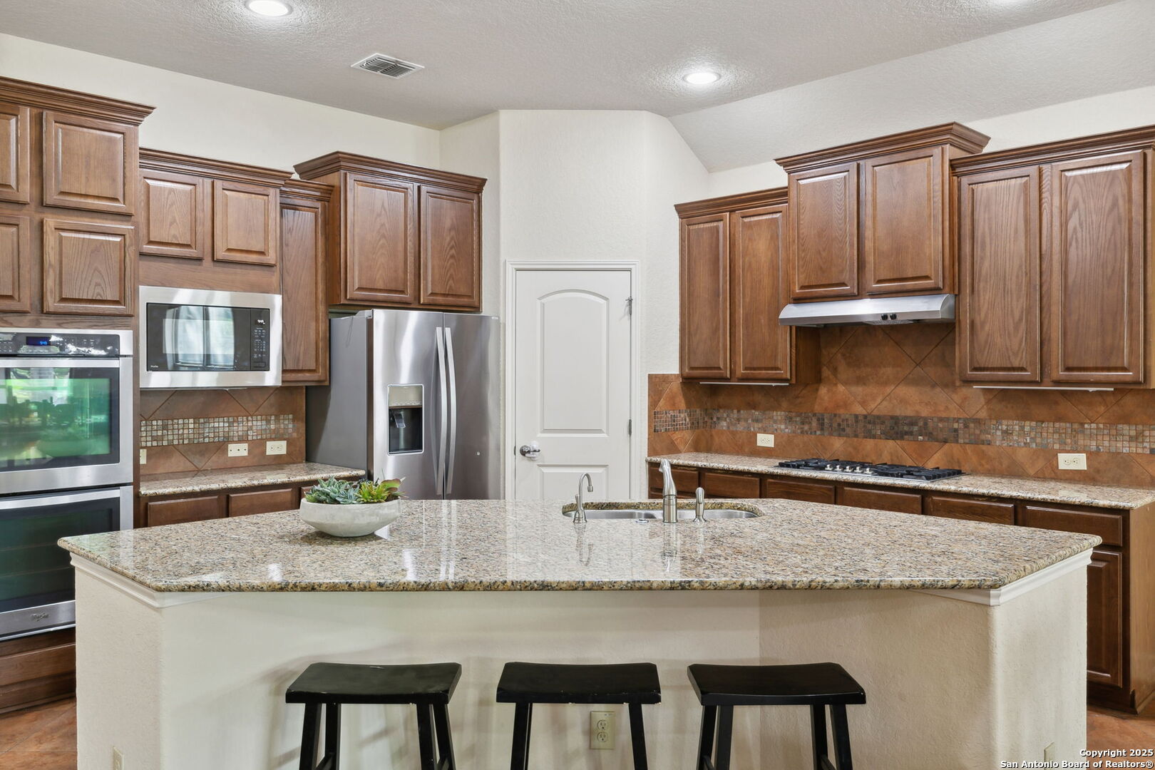 1810 Roaring Fork , San Antonio, TX, 78260 | 1858246 | Realty Texas LLC