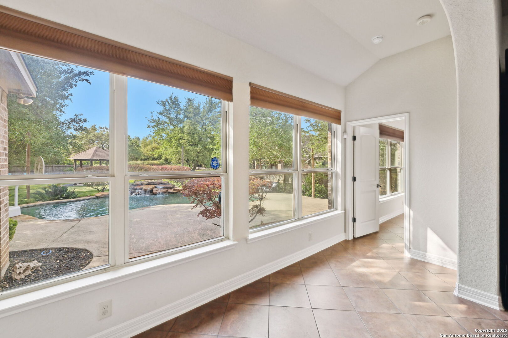 1810 Roaring Fork , San Antonio, TX, 78260 | 1858246 | Realty Texas LLC
