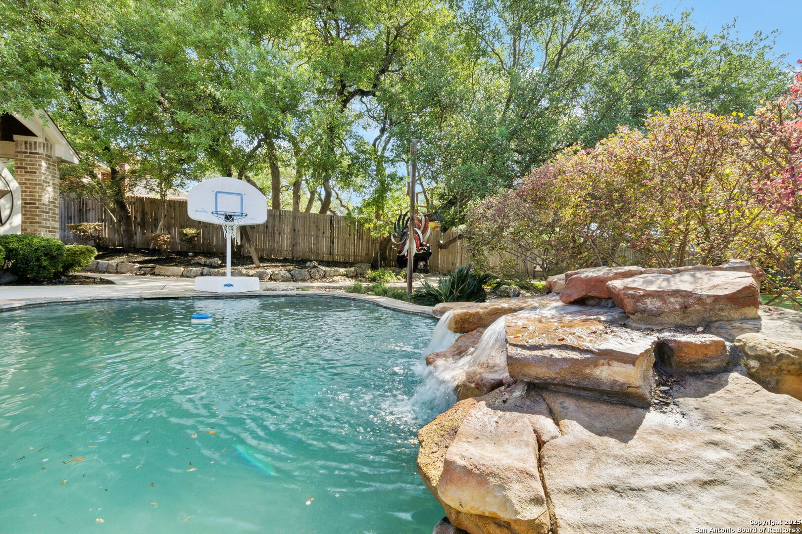 1810 Roaring Fork , San Antonio, TX, 78260 | 1858246 | Realty Texas LLC
