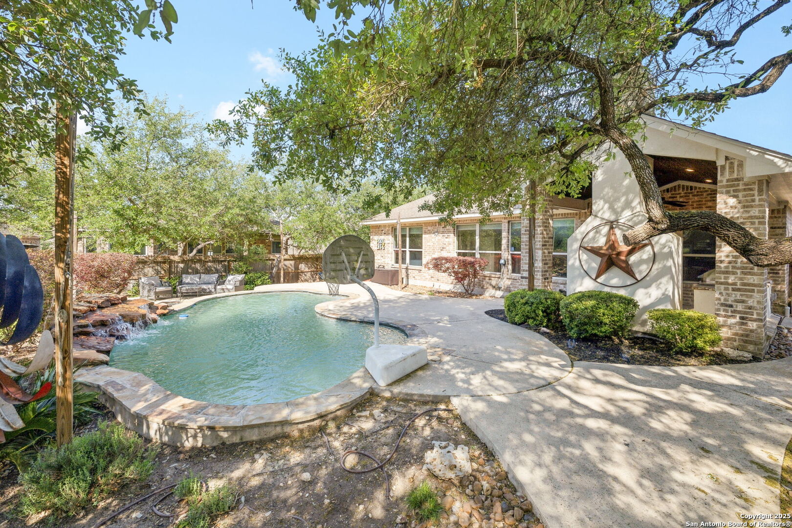 1810 Roaring Fork , San Antonio, TX, 78260 | 1858246 | Realty Texas LLC