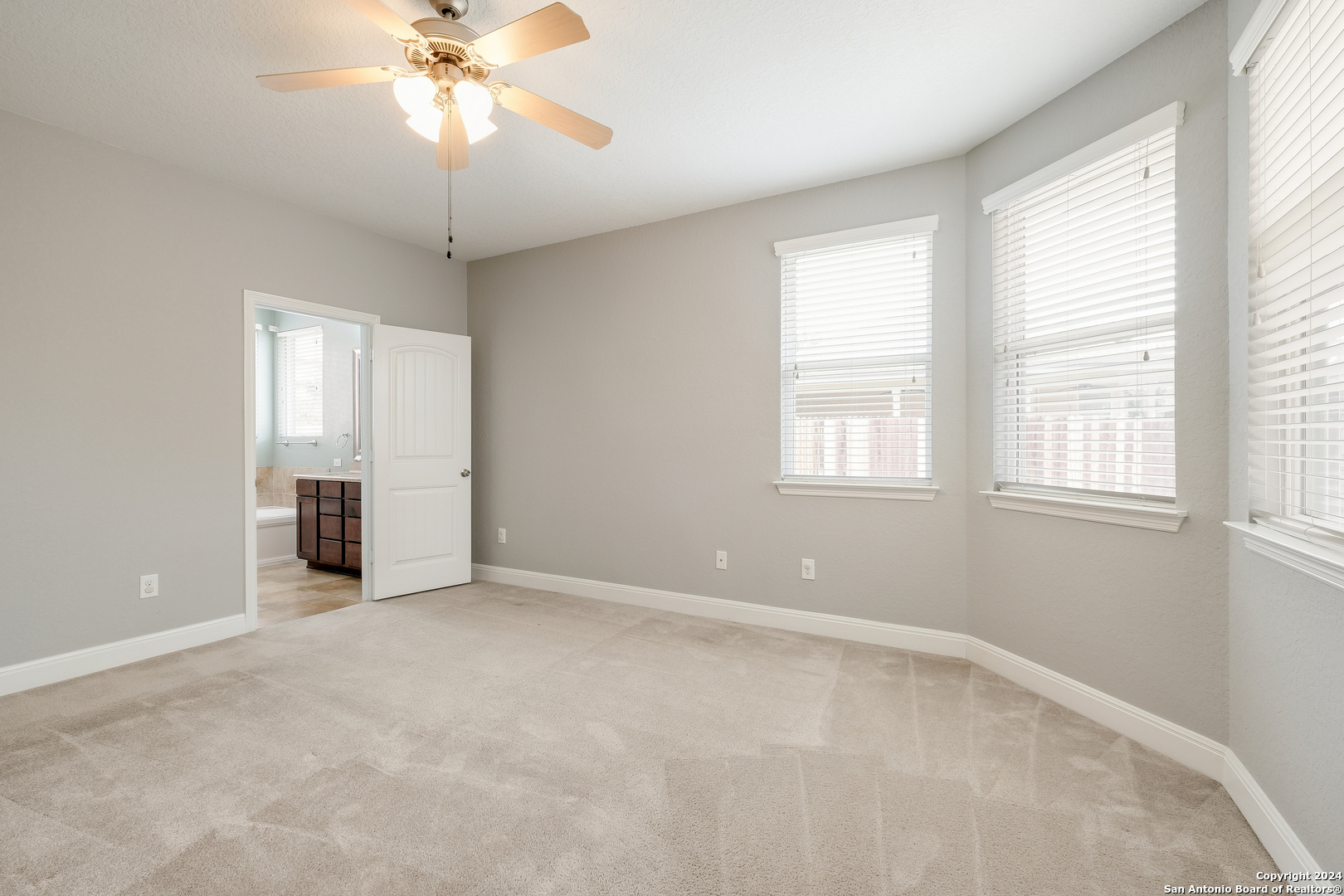 12535 Quarter J , San Antonio, TX, 78254-6031 | 1858450 | Realty Texas LLC