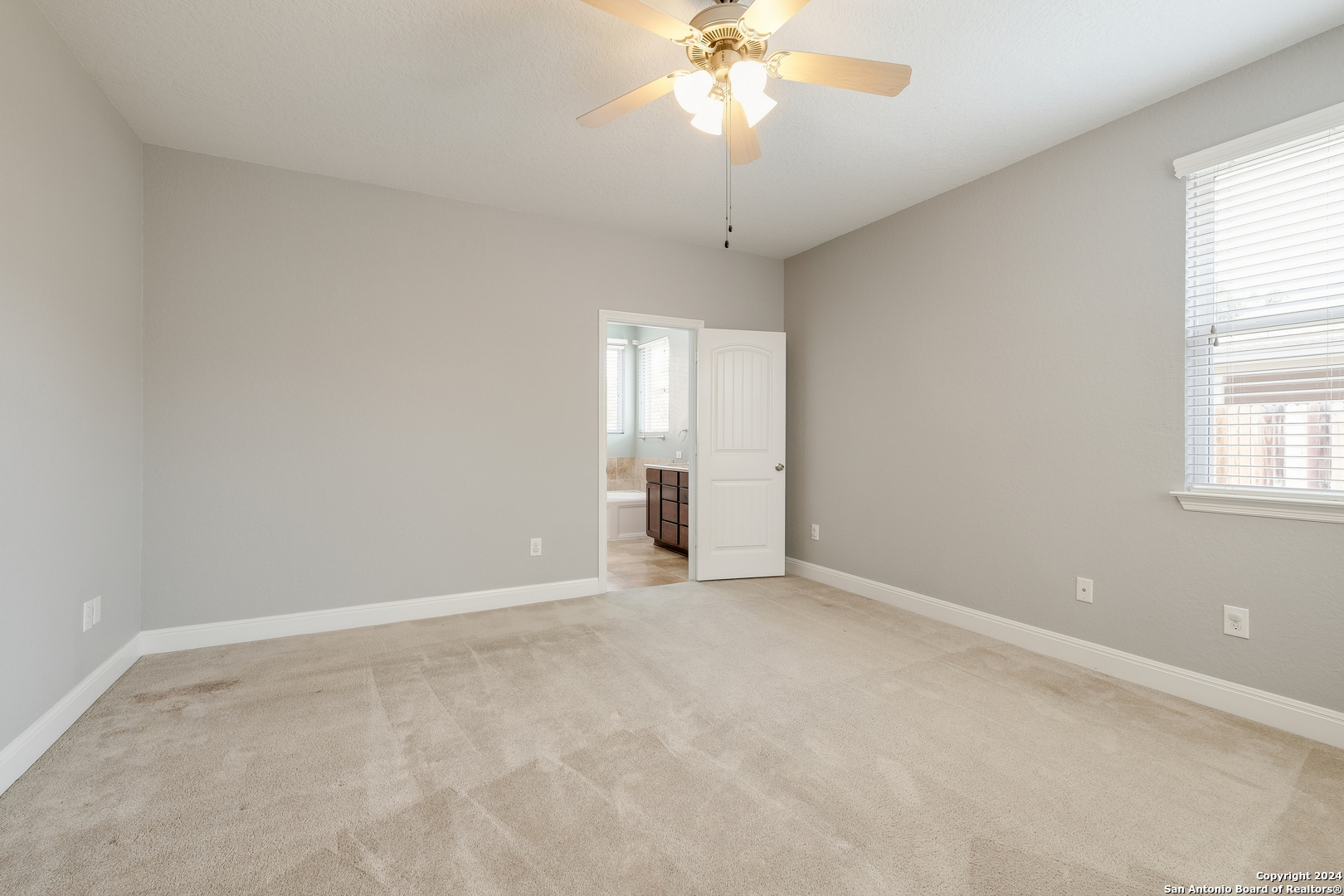 12535 Quarter J , San Antonio, TX, 78254-6031 | 1858450 | Realty Texas LLC