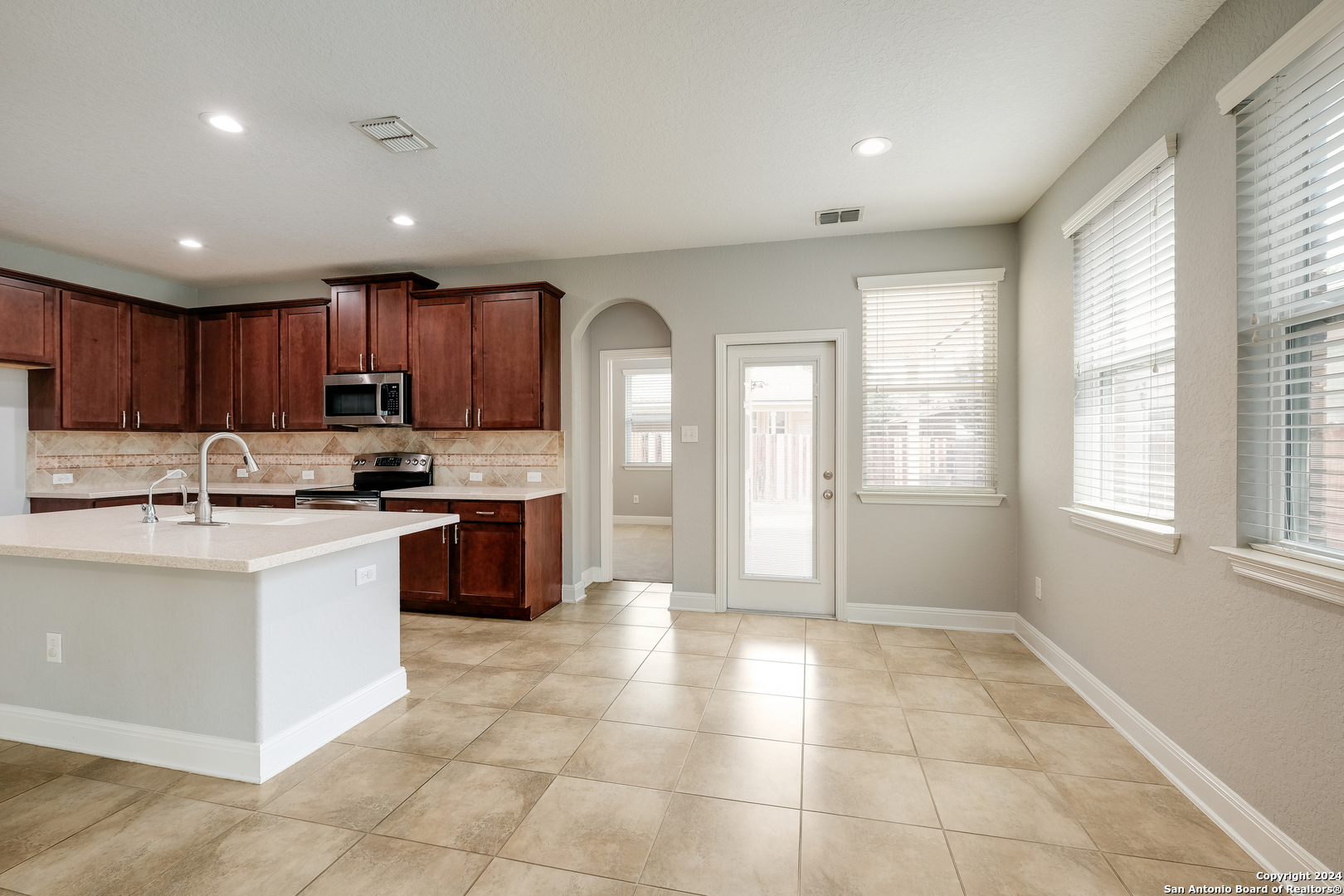12535 Quarter J , San Antonio, TX, 78254-6031 | 1858450 | Realty Texas LLC