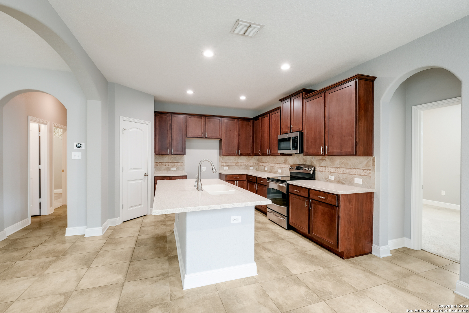 12535 Quarter J , San Antonio, TX, 78254-6031 | 1858450 | Realty Texas LLC
