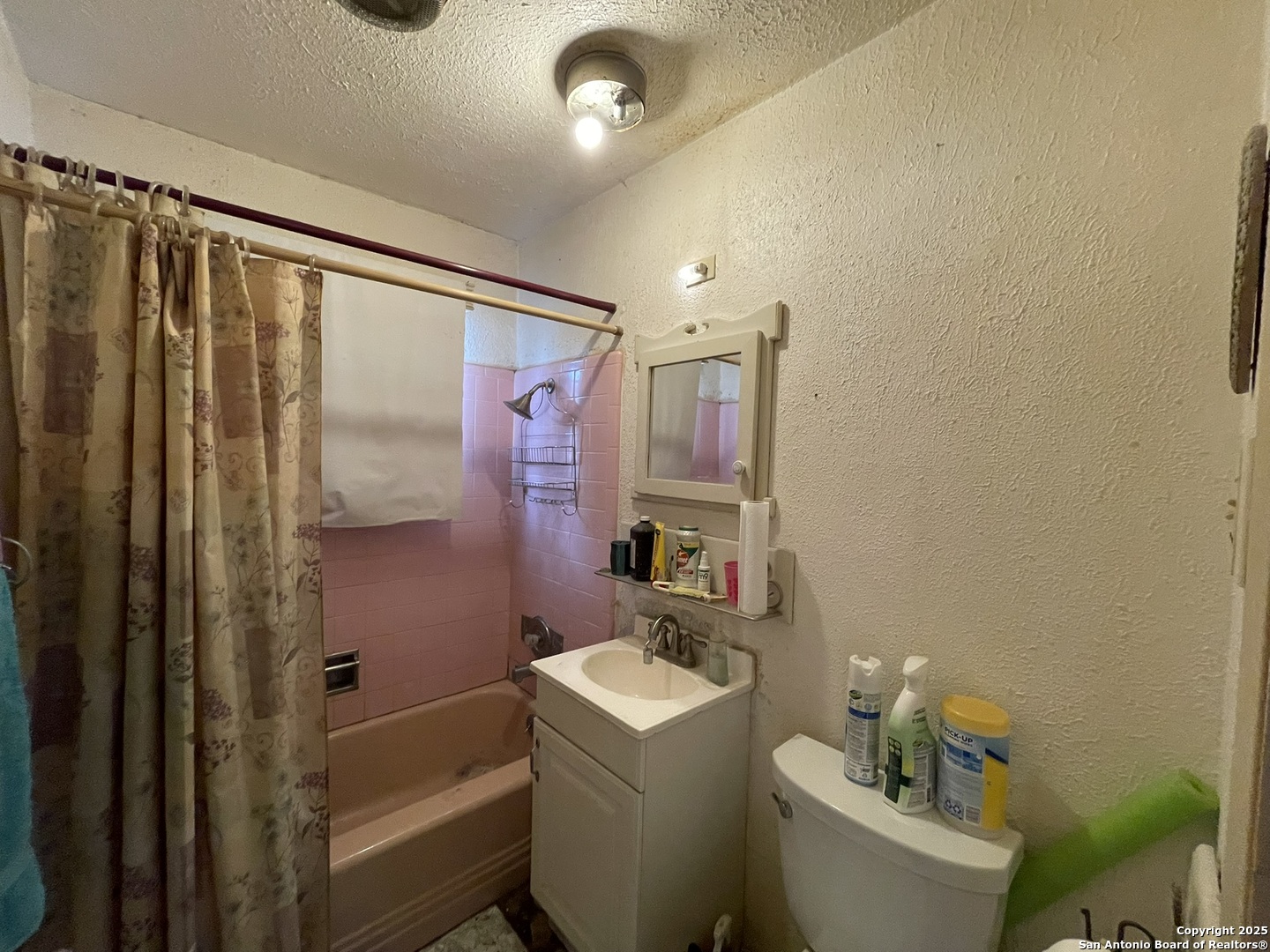 3510 Woodville Dr , San Antonio, TX, 78223 | 1858970 | Realty Texas LLC