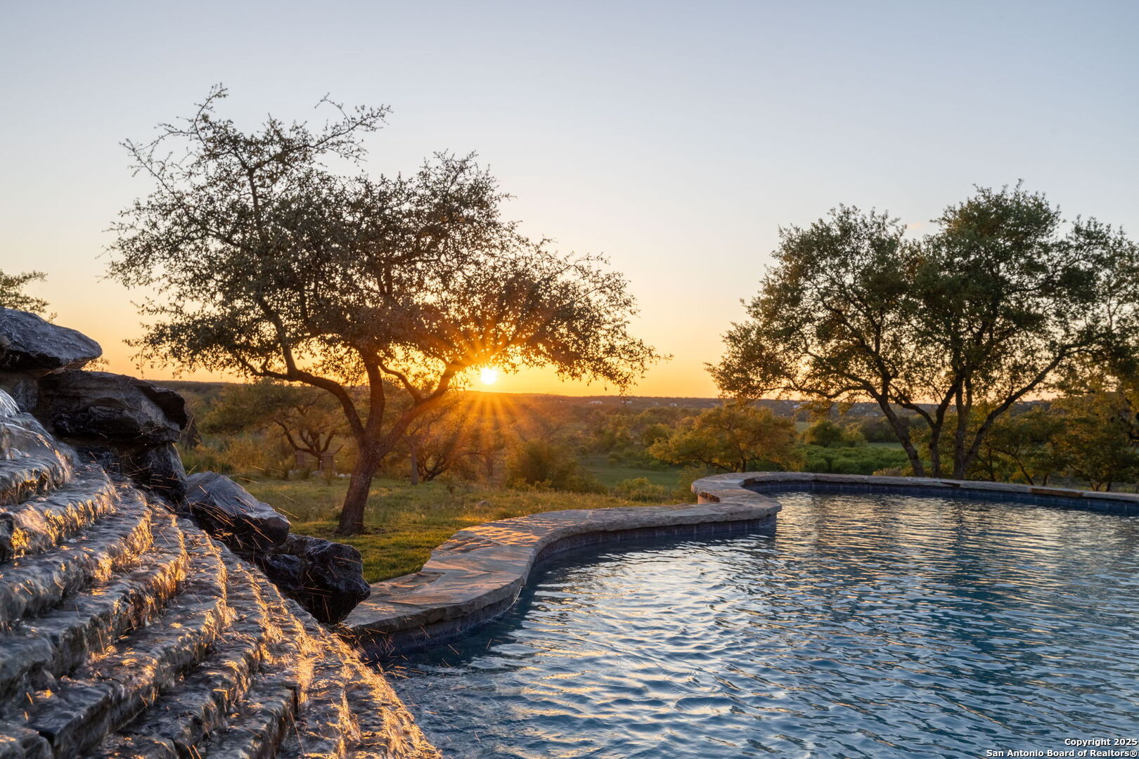 371 River Cliff , Spring Branch, TX, 78070 | 1858931 | Realty Texas LLC