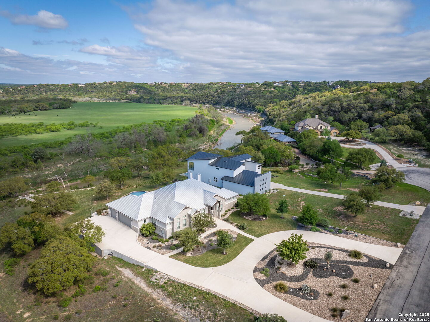 371 River Cliff , Spring Branch, TX, 78070 | 1858931 | Realty Texas LLC