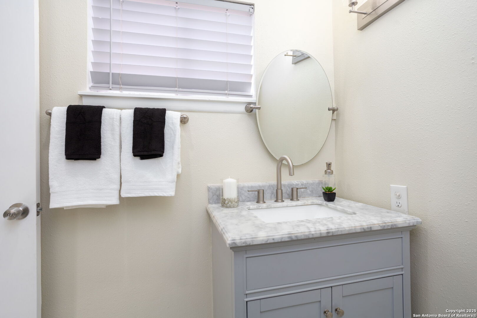 1626 W Terra Alta , San Antonio, TX, 78209 | 1858849 | Realty Texas LLC