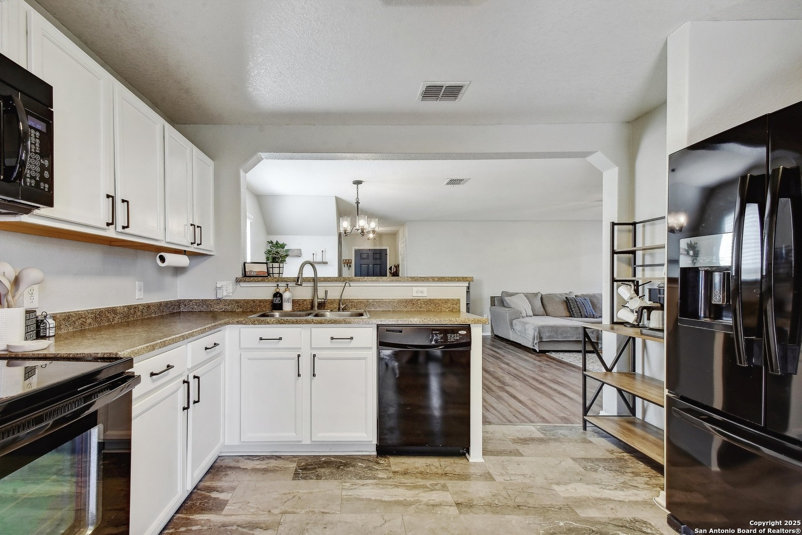 10926 Soogan Trail , San Antonio, TX, 78245 | 1858746 | Realty Texas LLC
