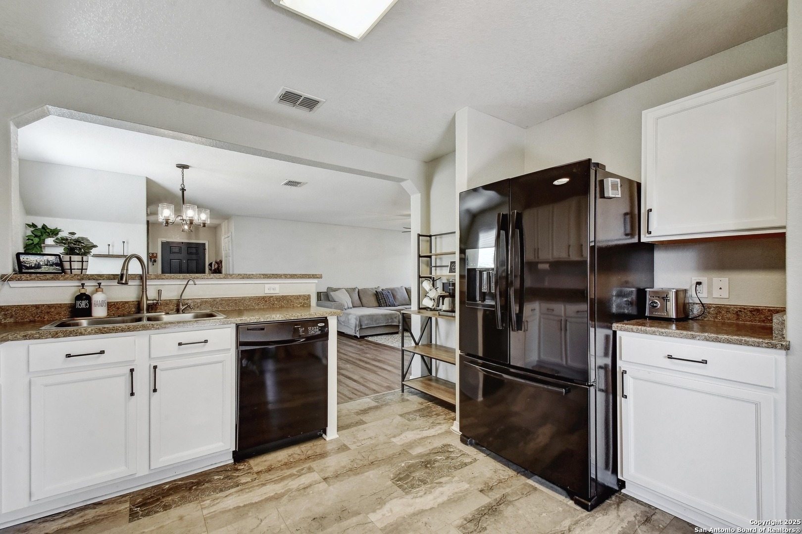 10926 Soogan Trail , San Antonio, TX, 78245 | 1858746 | Realty Texas LLC