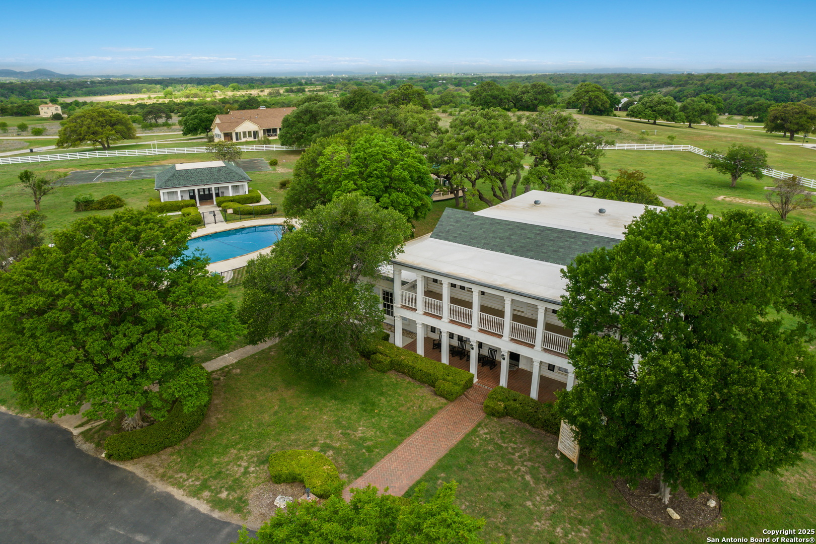 177 Bridlegate, BANDERA, TX, 78003 | 1859842 | Realty Texas LLC