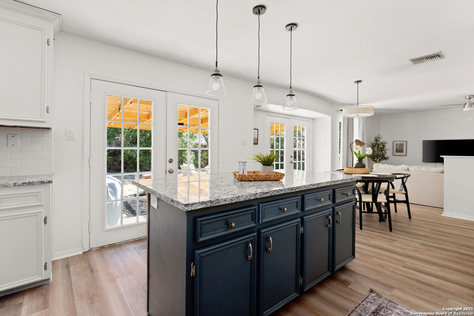5806 Cliffdale , San Antonio, TX, 78250 | 1859828 | Realty Texas LLC