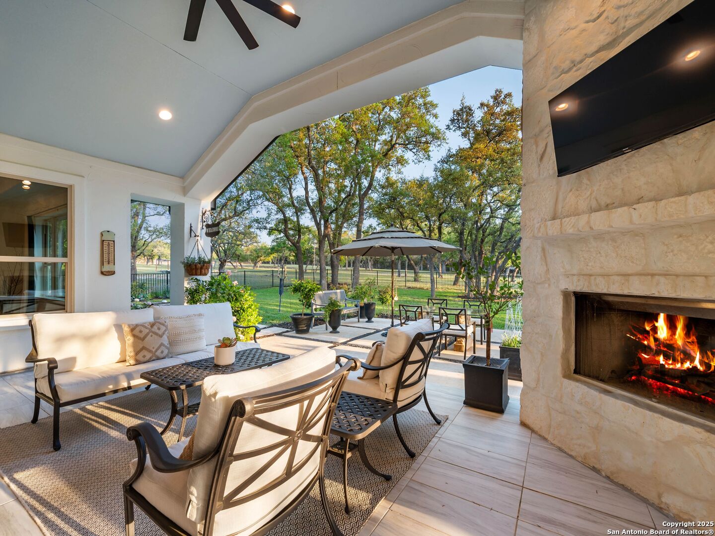 455 Cielo Springs , Blanco, TX, 78606 | 1858629 | Realty Texas LLC