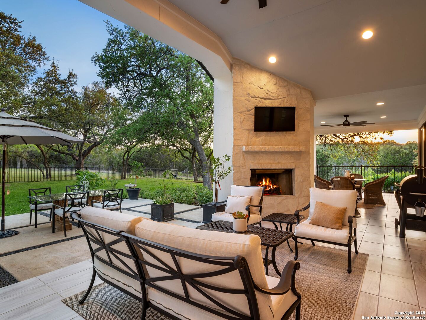 455 Cielo Springs , Blanco, TX, 78606 | 1858629 | Realty Texas LLC