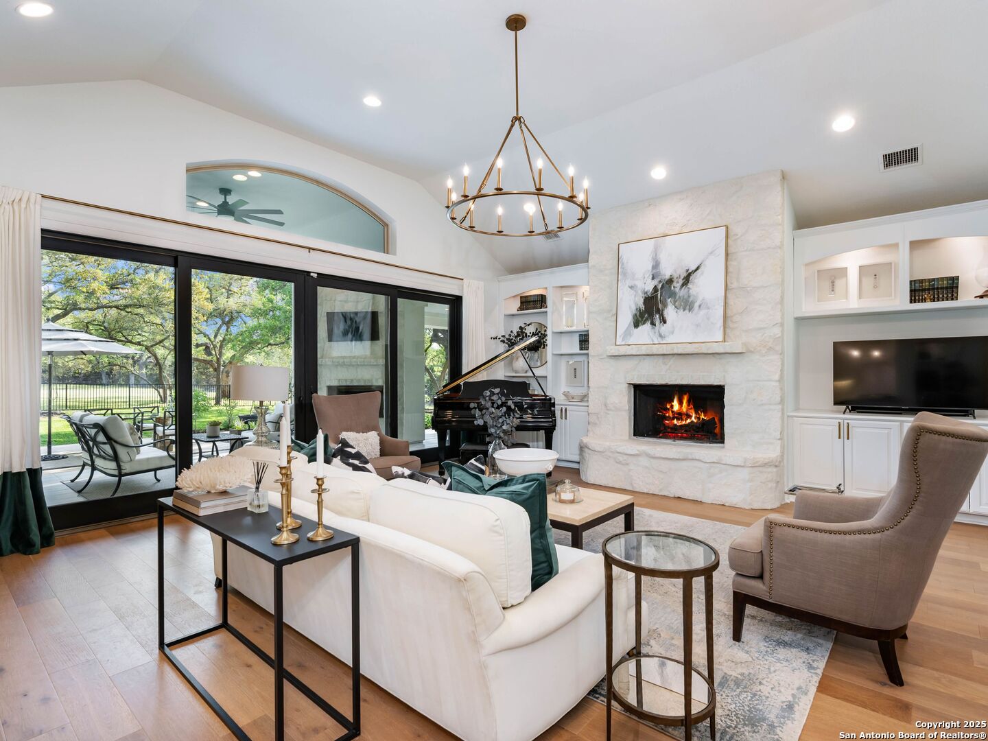 455 Cielo Springs , Blanco, TX, 78606 | 1858629 | Realty Texas LLC