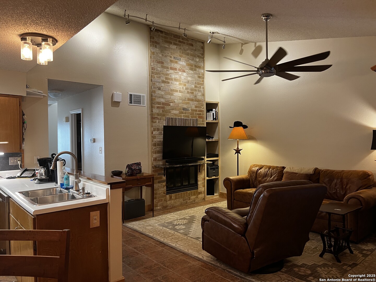 28 Oak Villa # D-2 , Canyon Lake, TX, 78133 | 1859498 | Realty Texas LLC