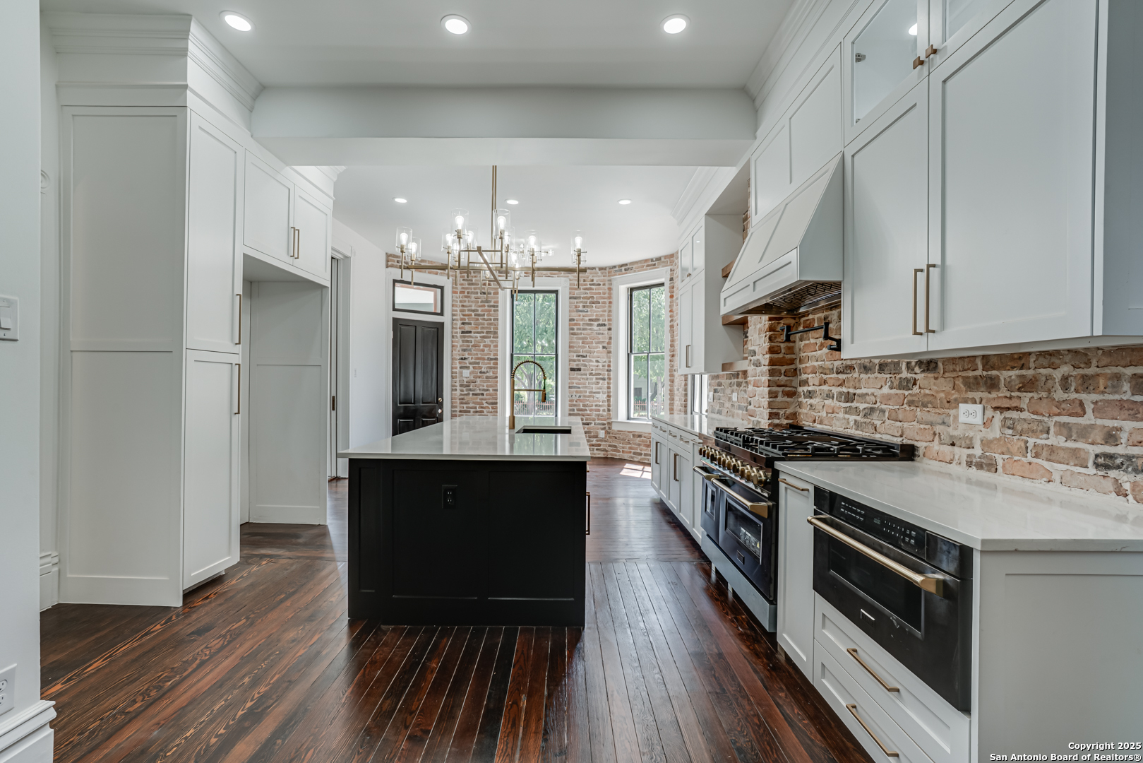 1231 S Alamo , San Antonio, TX, 78210-1113 | 1835254 | Realty Texas LLC