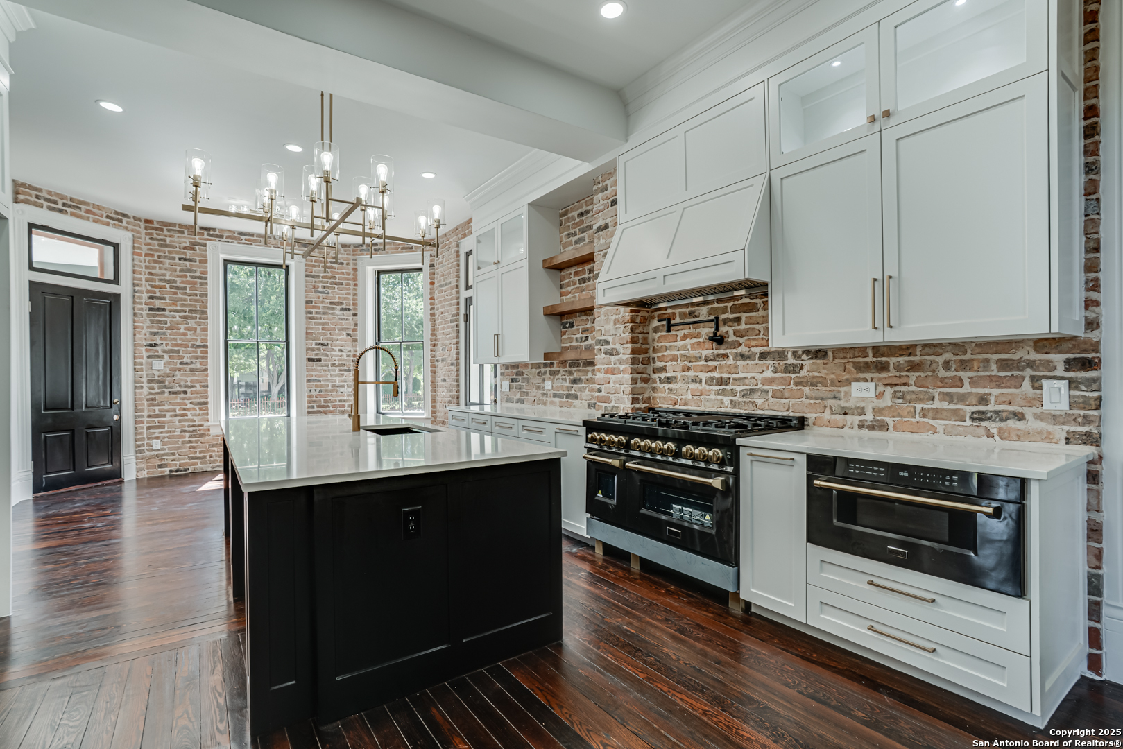 1231 S Alamo , San Antonio, TX, 78210-1113 | 1835254 | Realty Texas LLC