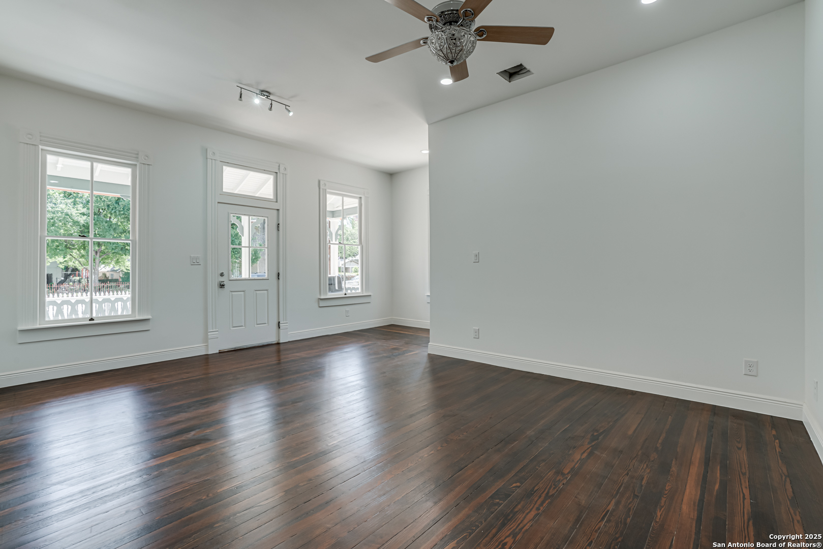 1231 S Alamo , San Antonio, TX, 78210-1113 | 1835254 | Realty Texas LLC