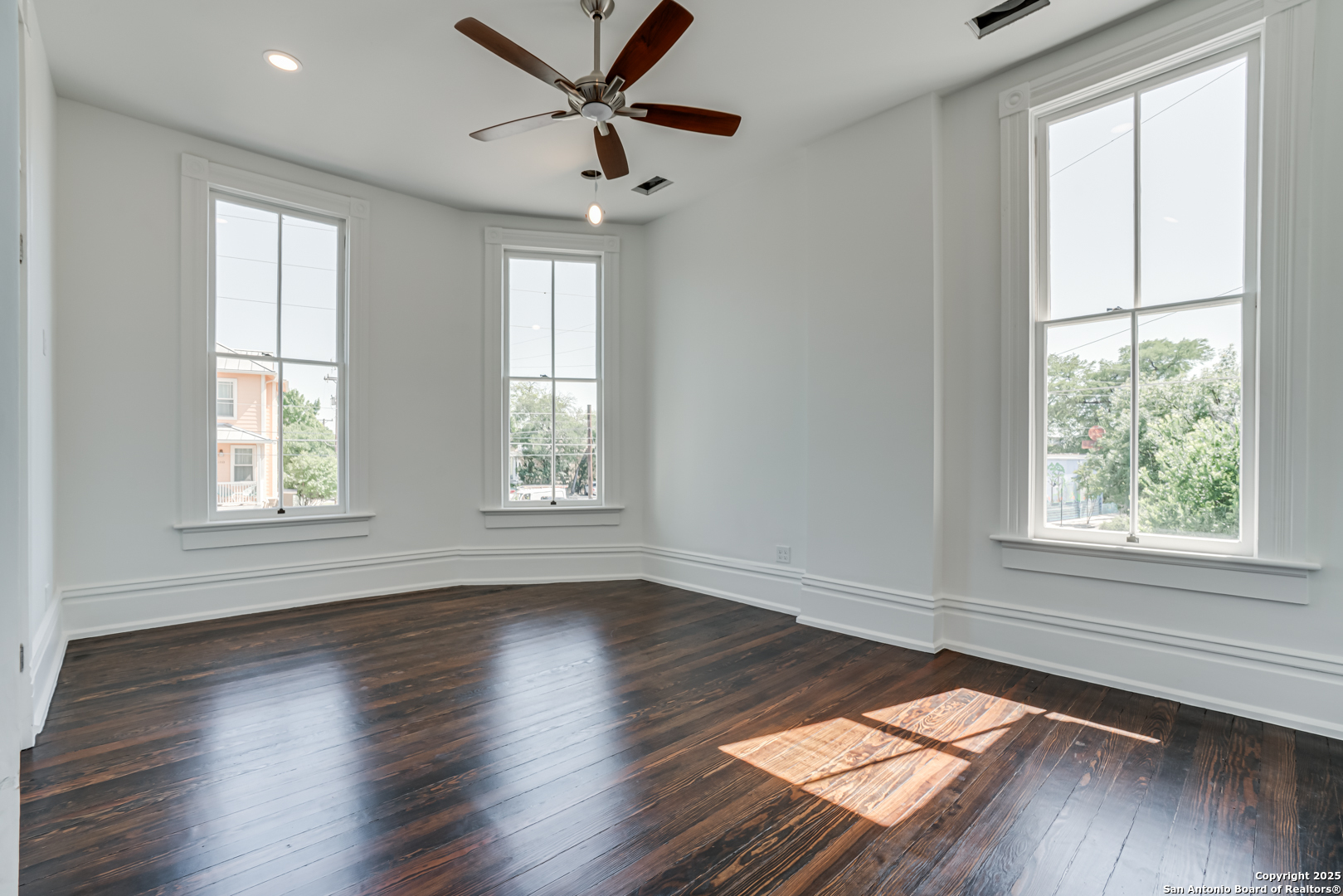 1231 S Alamo , San Antonio, TX, 78210-1113 | 1835254 | Realty Texas LLC
