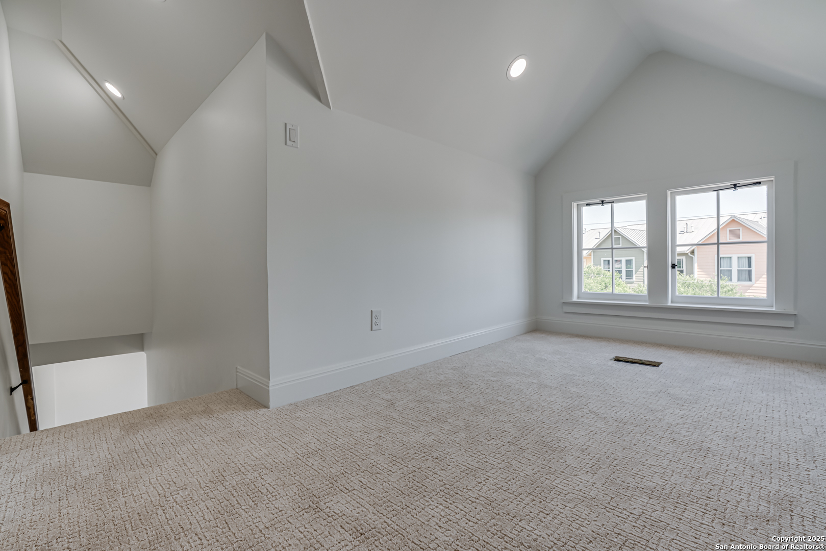 1231 S Alamo , San Antonio, TX, 78210-1113 | 1835254 | Realty Texas LLC
