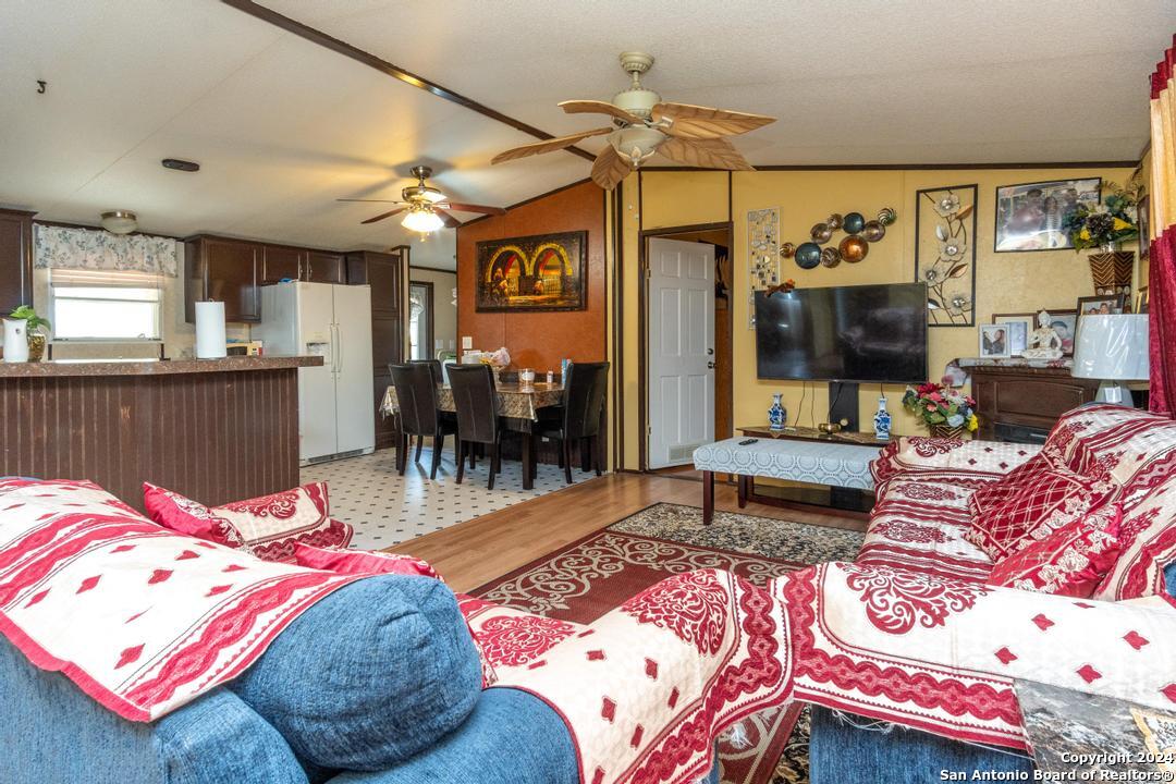 22300 State Highway 123 , Seguin, TX, 78155 | 1860194 | Realty Texas LLC