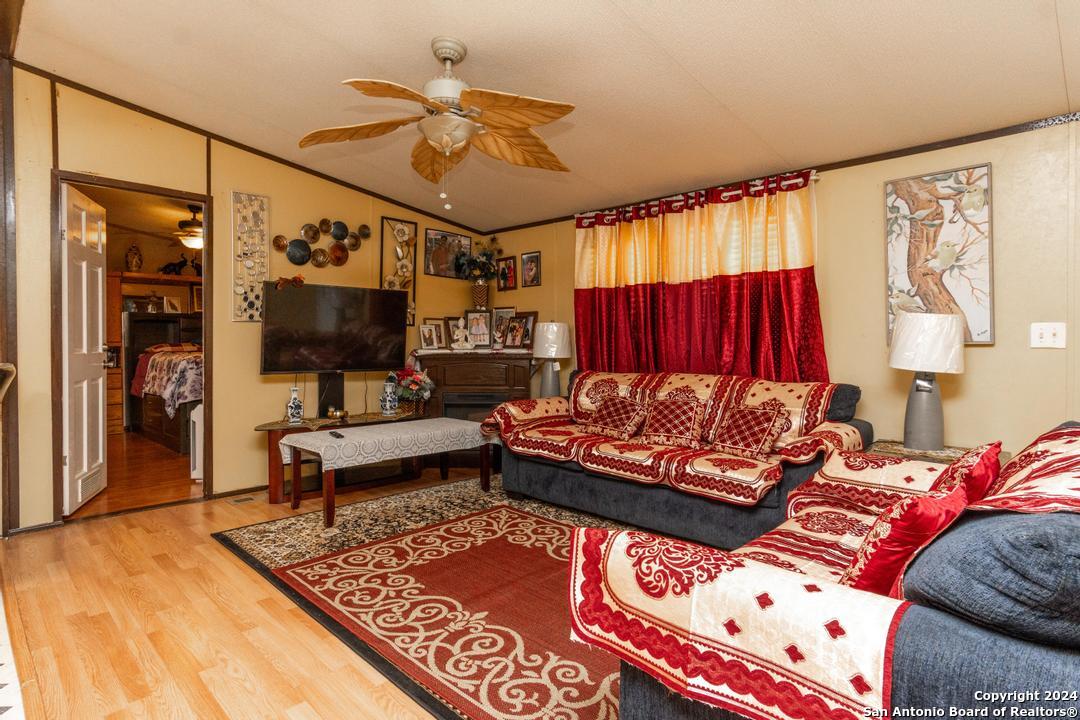 22300 State Highway 123 , Seguin, TX, 78155 | 1860194 | Realty Texas LLC