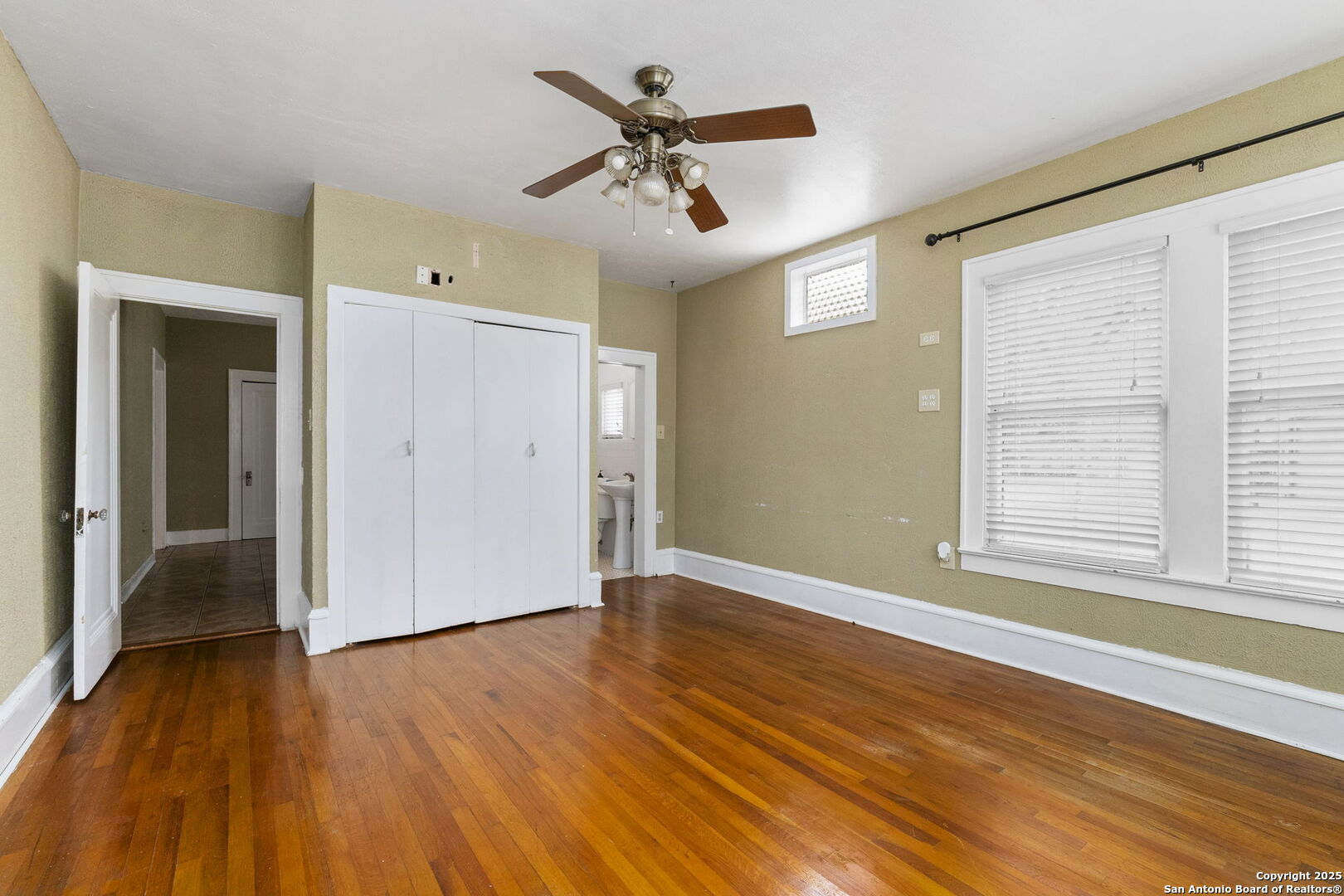 1141 E Highland Blvd , San Antonio, TX, 78210 | 1859976 | Realty Texas LLC