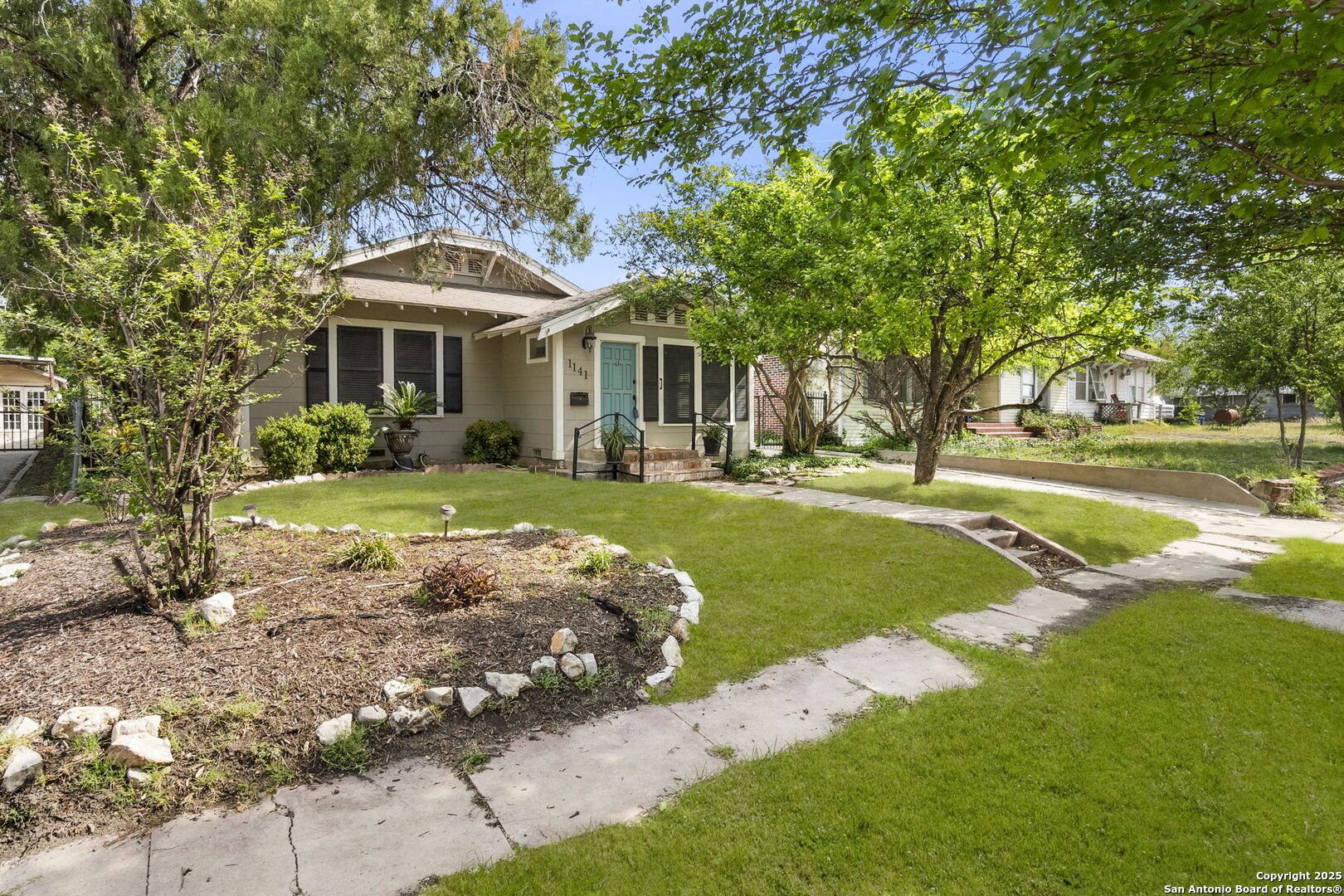 1141 E Highland Blvd , San Antonio, TX, 78210 | 1859976 | Realty Texas LLC