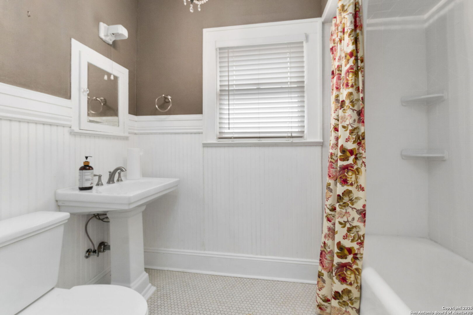 1141 E Highland Blvd , San Antonio, TX, 78210 | 1859976 | Realty Texas LLC