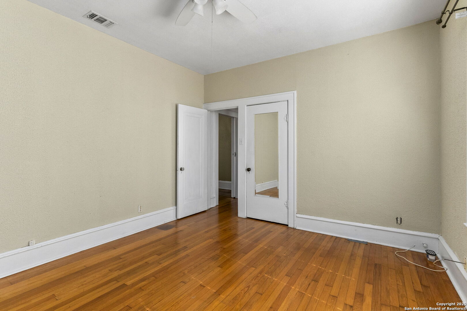 1141 E Highland Blvd , San Antonio, TX, 78210 | 1859976 | Realty Texas LLC