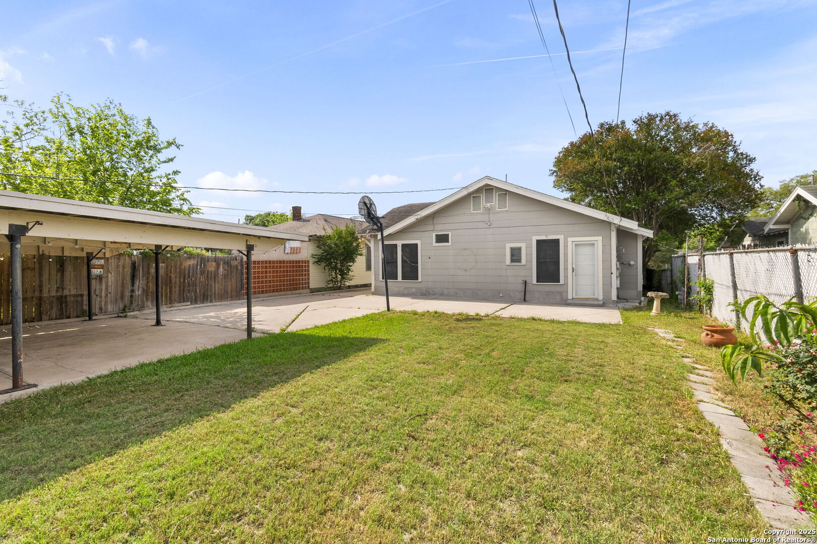 1141 E Highland Blvd , San Antonio, TX, 78210 | 1859976 | Realty Texas LLC