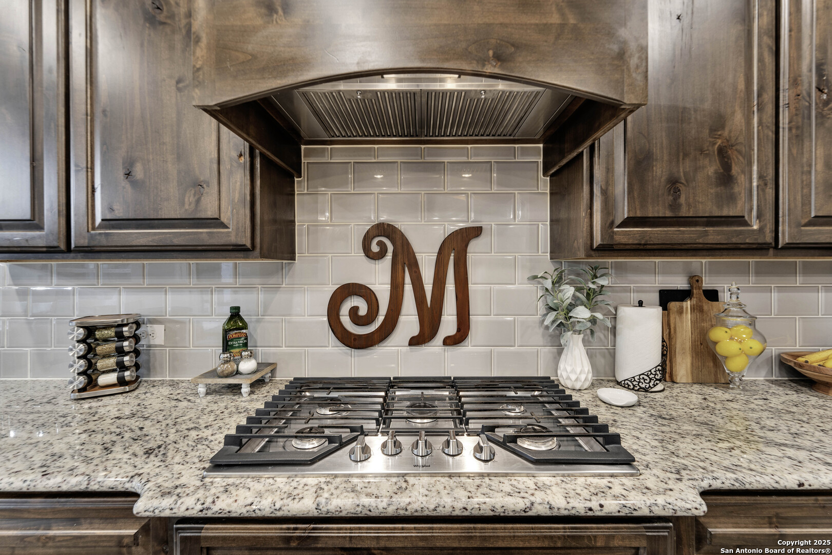 1033 Mystic Shores Blvd , Spring Branch, TX, 78070 | 1860446 | Realty Texas LLC