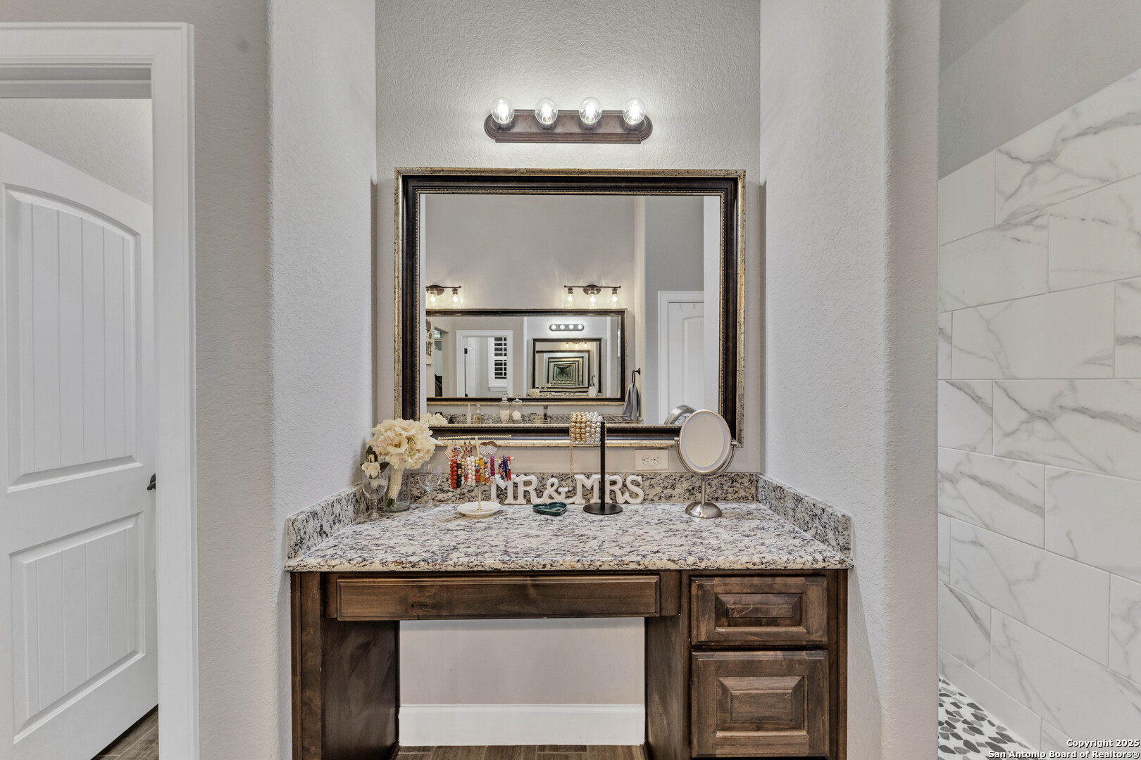 1033 Mystic Shores Blvd , Spring Branch, TX, 78070 | 1860446 | Realty Texas LLC